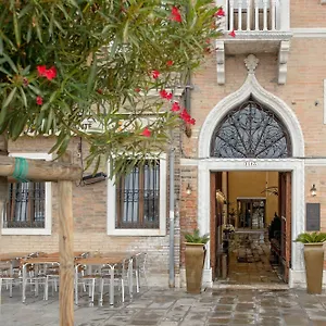 **** Hotel Palazzo Veneziano - Collection Italy